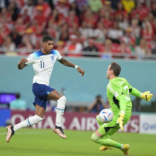 安布：邵佳一与此前的混乱划清界限，是国足非常好的主帅人选