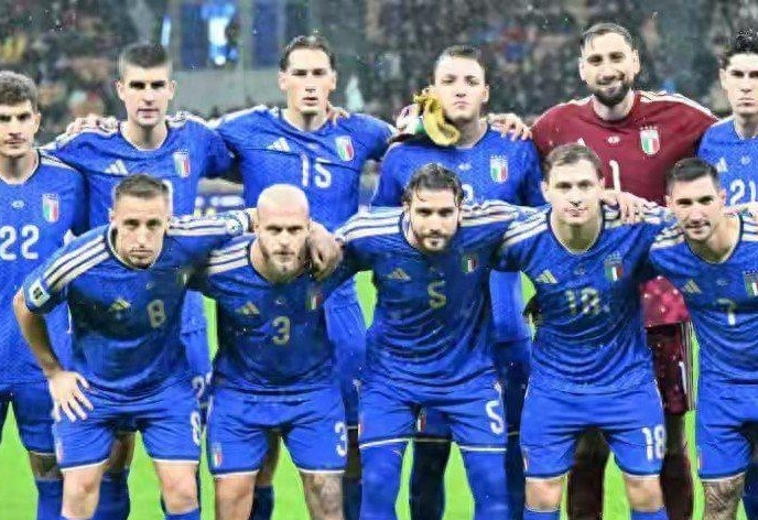 68分钟被换！利物浦1.5亿标王让斯洛特死心：5项数据挂零 评分6.5