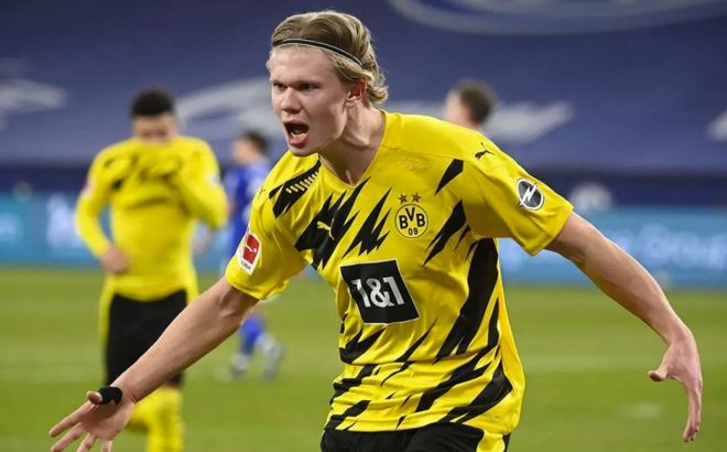 环足奖年度最佳新星候选：杜埃、若昂-内维斯、斯凯利在列