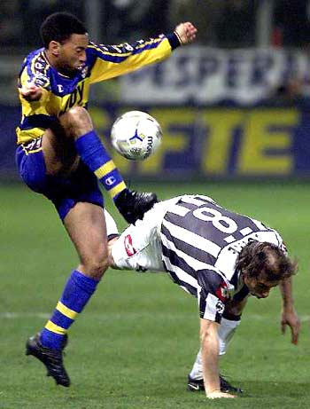 析为何上海